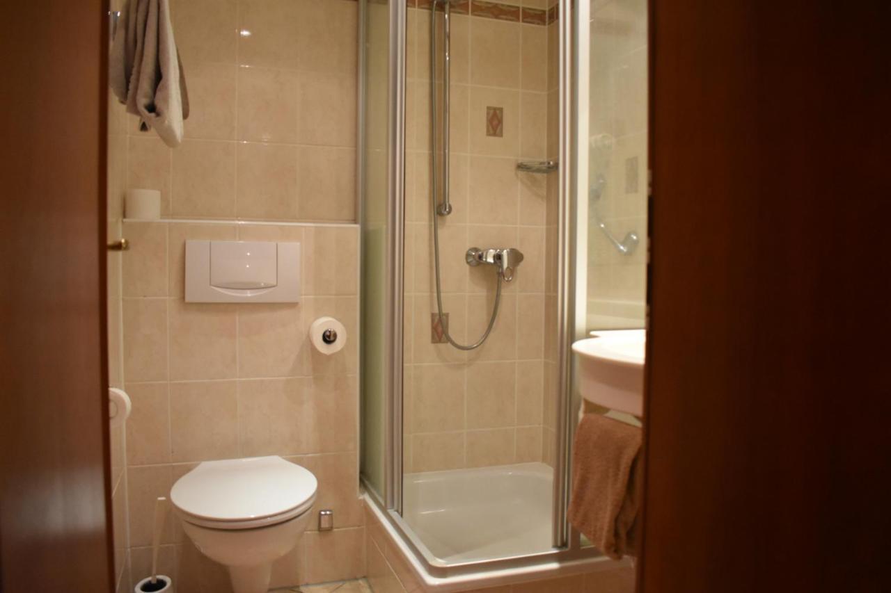 Hotel Atlanta Valkenburg aan de Geul Exteriör bild